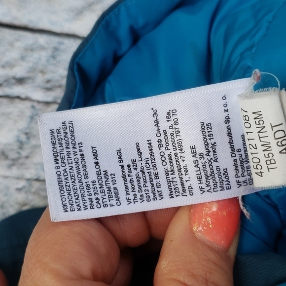 the North Face jacket.  USED - Picture 11 of 17